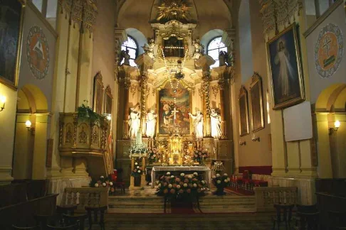 Kościół pw. Opatrzności Bożej w Bielsku-Białej – ołtarz główny